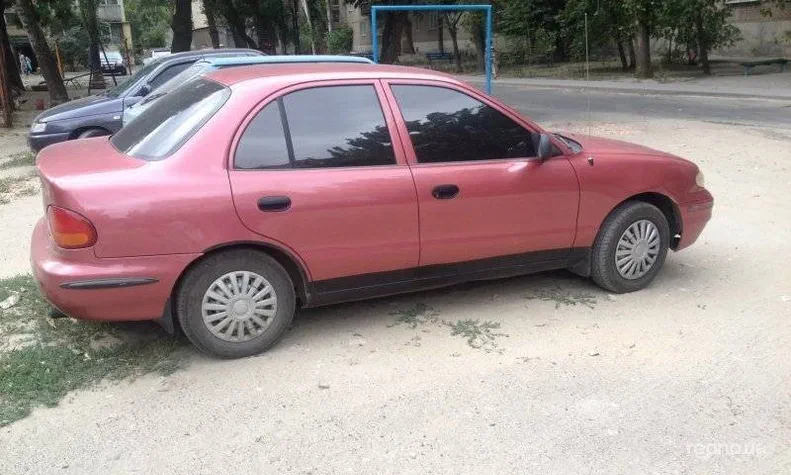 Hyundai Accent 1995 - 1
