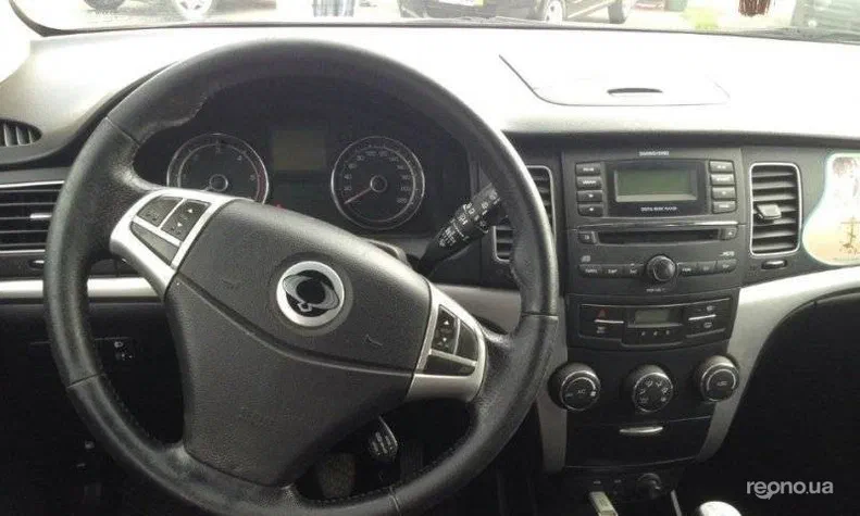 SsangYong Korando 2011 - 4