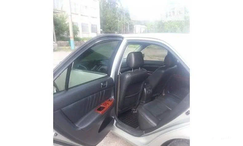 Toyota Camry 2002 - 3