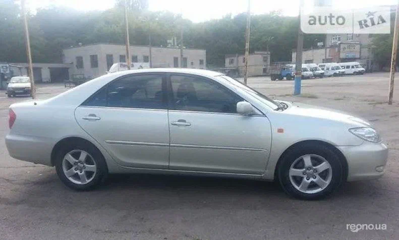 Toyota Camry 2002 - 0
