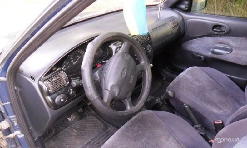 Ford Escort 1995