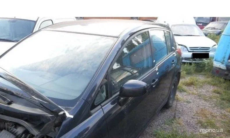 Nissan Tiida 2008 - 0