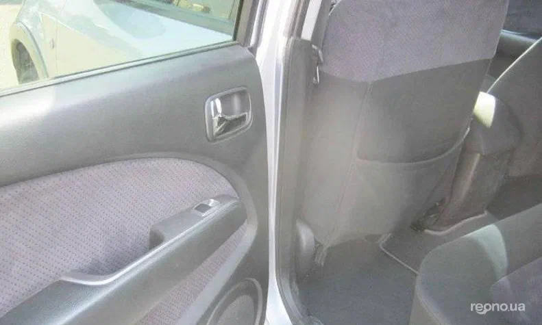 Mitsubishi Outlander 2006 - 6