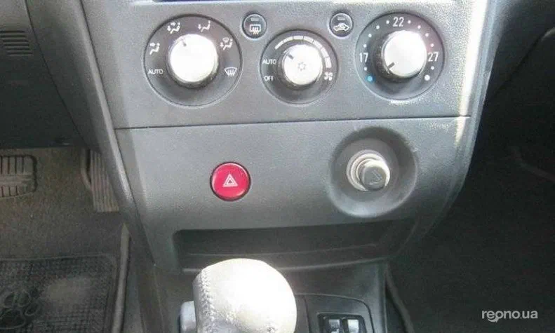 Mitsubishi Outlander 2006 - 9