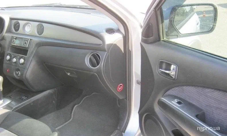 Mitsubishi Outlander 2006 - 2