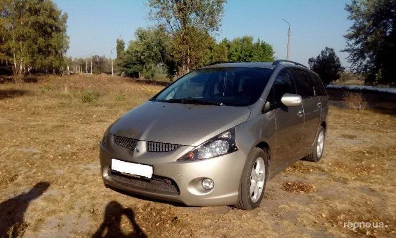 Mitsubishi Grandis 2006 - 2