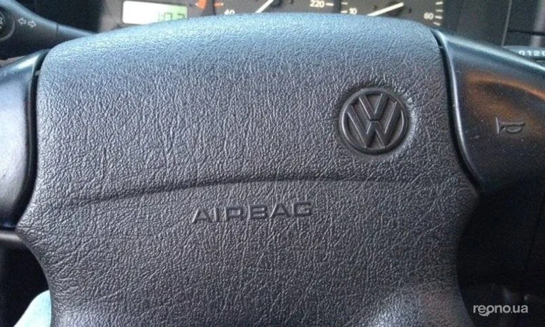 Volkswagen Passat 1995 - 10