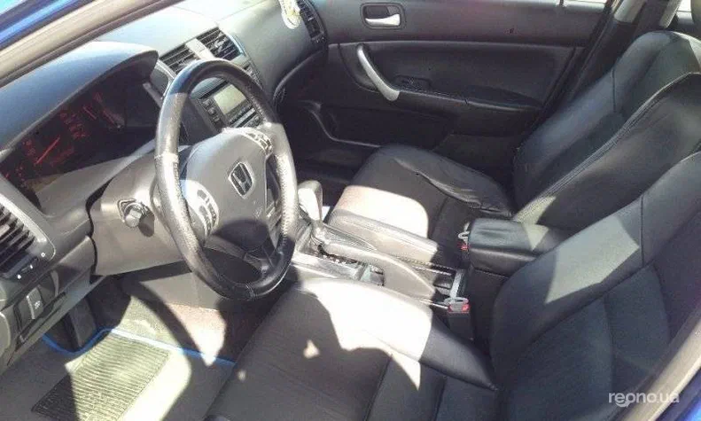 Honda Accord 2003 - 6