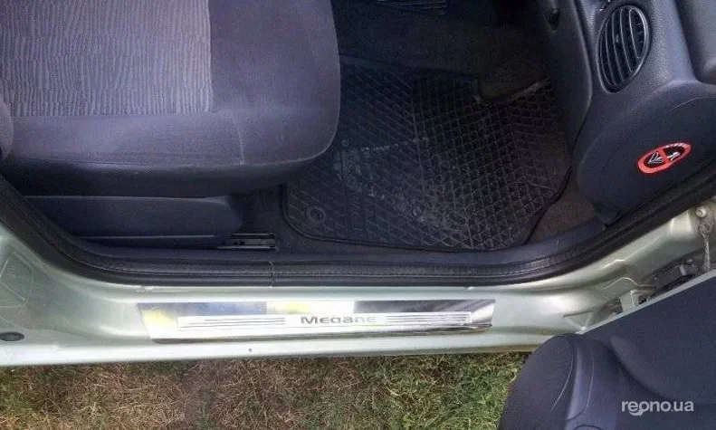 Renault Megane 2002 - 5