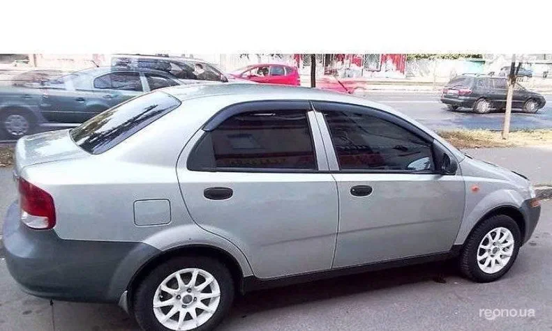 Chevrolet Aveo 2004 - 1