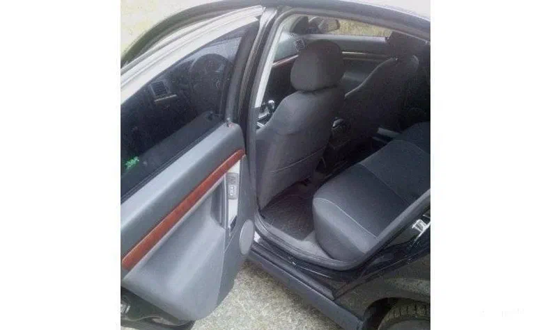 Opel Vectra 2005 - 8