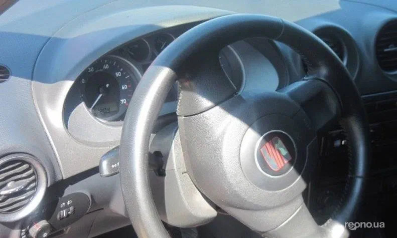 SEAT Cordoba 2008 - 6