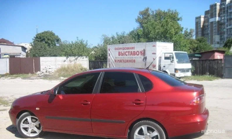 SEAT Cordoba 2008 - 1