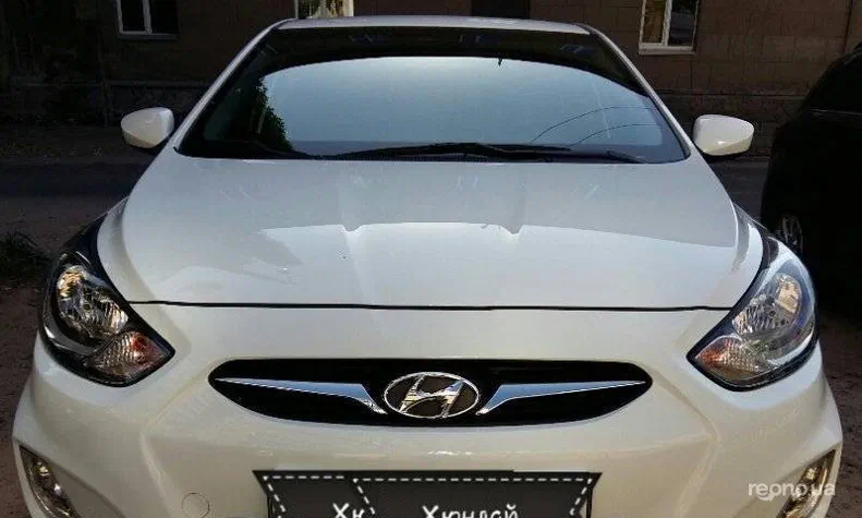 Hyundai Accent 2012 - 0