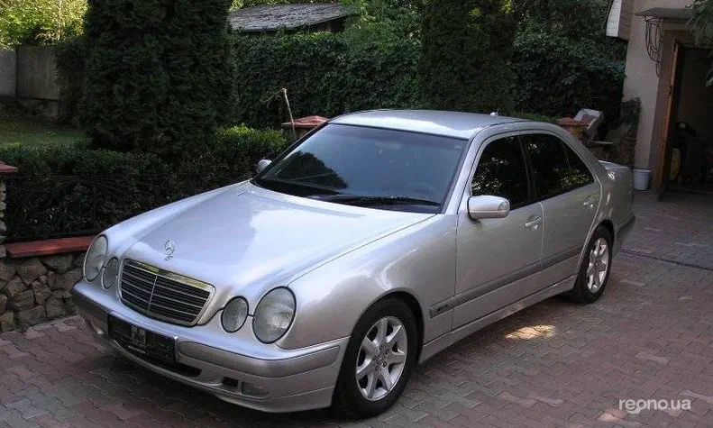 Mercedes-Benz E-Клас 2001 - 0