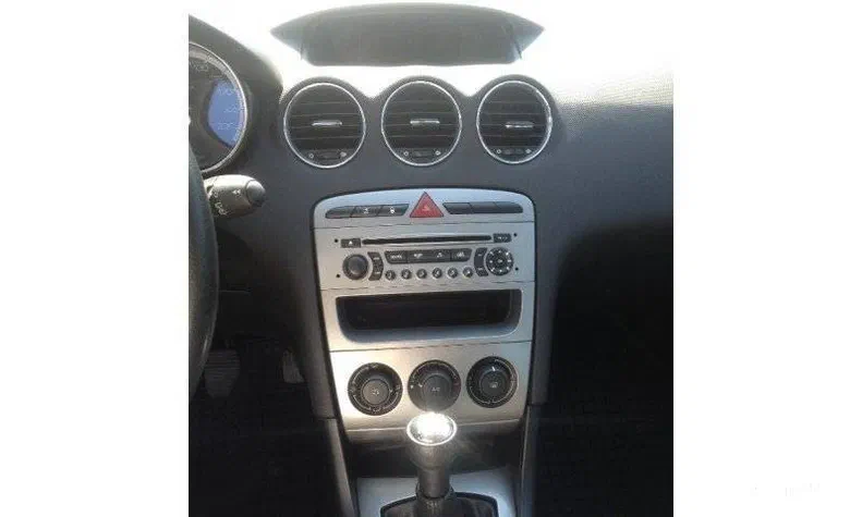 Peugeot 308 2010 - 0