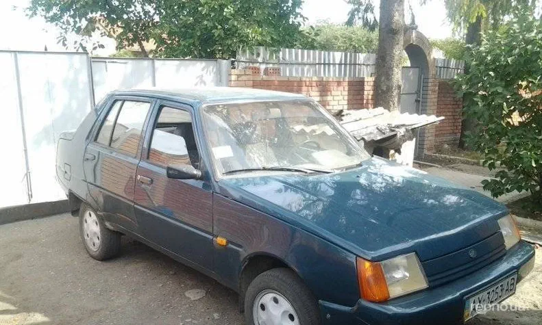 ЗАЗ 1102 «Таврія» 2005 - 2