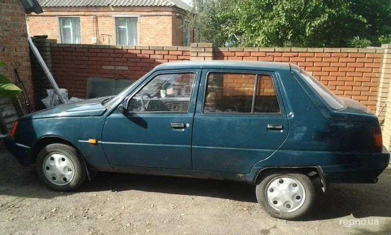 ЗАЗ 1102 «Таврія» 2005 - 0
