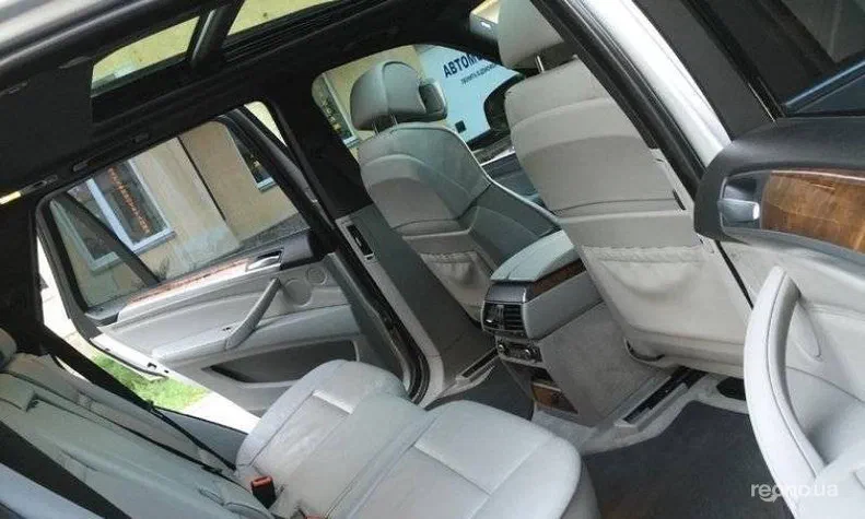 BMW X5 2008 - 5