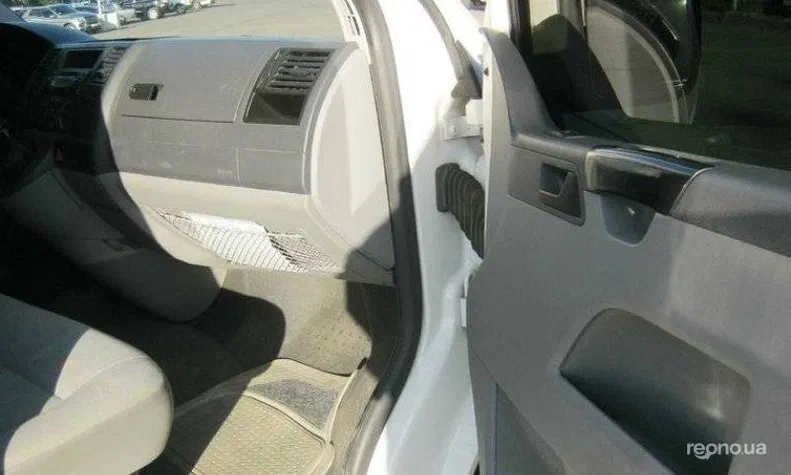 Volkswagen Transporter 2006 - 5