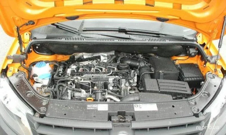 Volkswagen Caddy 2011 - 12