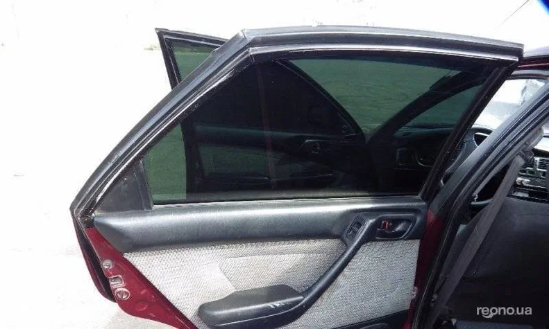 Toyota Carina 1994 - 7