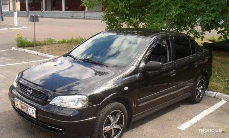 Opel Astra 2008 - 0