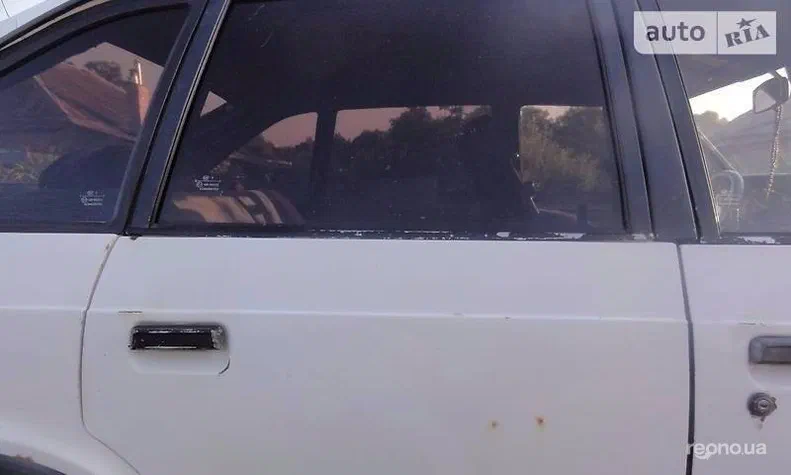 Москвич 2141 1991 - 8