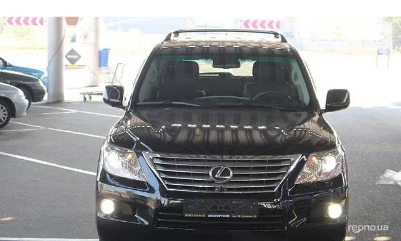Lexus LX 2011 - 1