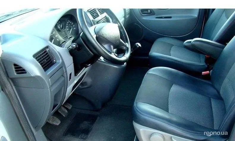 Peugeot Expert 2008 - 11
