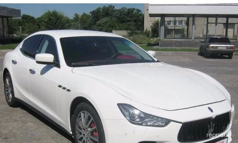 Maserati Ghibli 2013 - 2