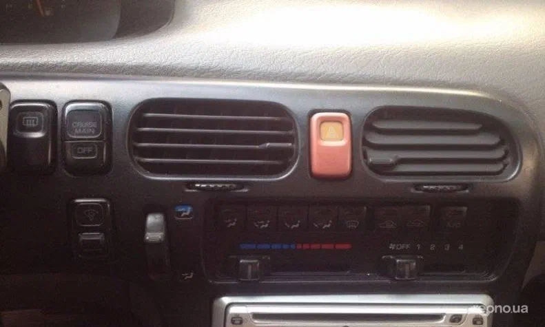 Mazda 626 1995 - 0