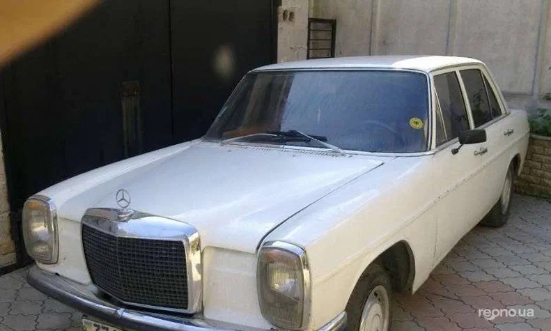 Mercedes-Benz E-Клас 1972 - 0