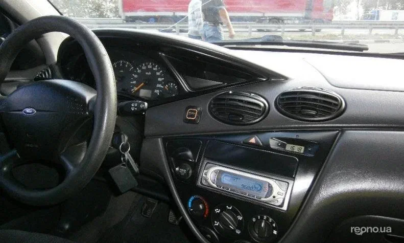 Ford Focus 1999 - 15