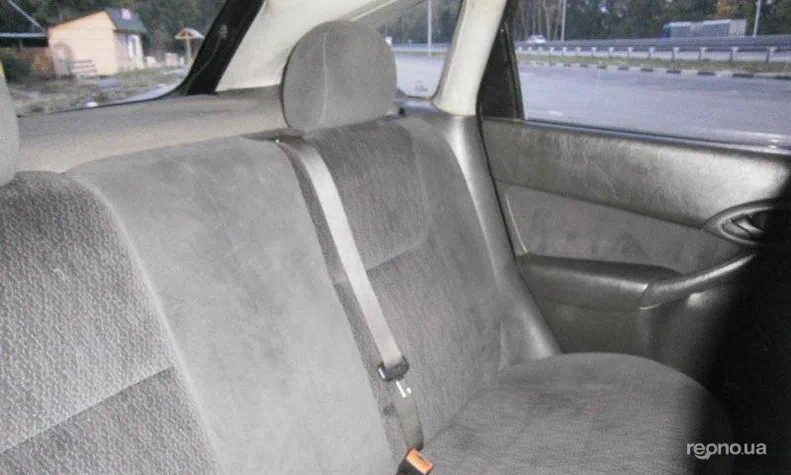Ford Focus 1999 - 11