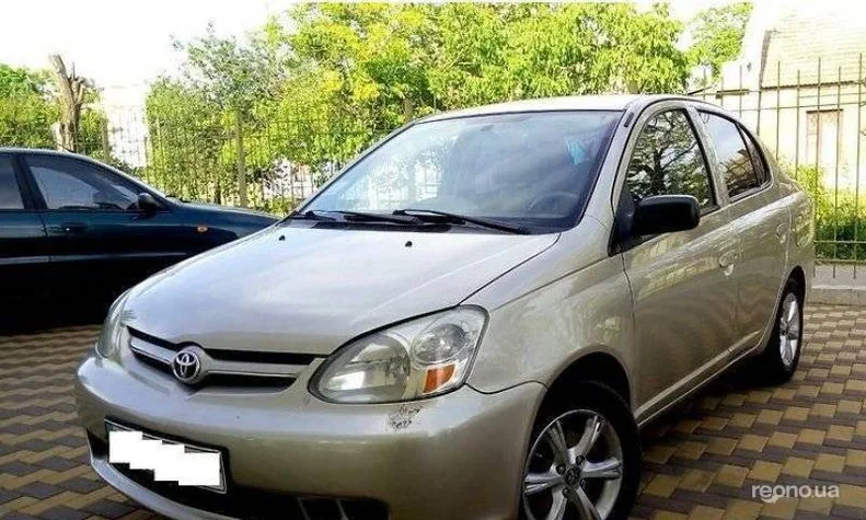 Toyota Yaris 2003 - 3