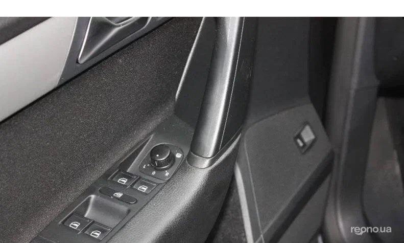 Volkswagen Passat 2012 - 25