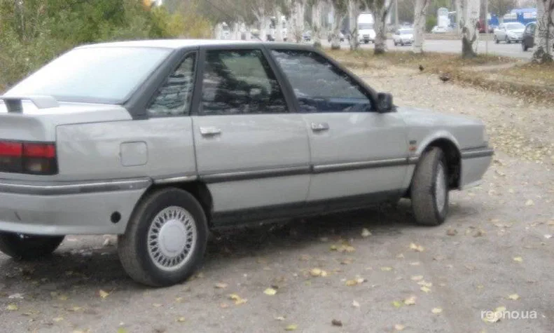 Renault 21 1990 - 6