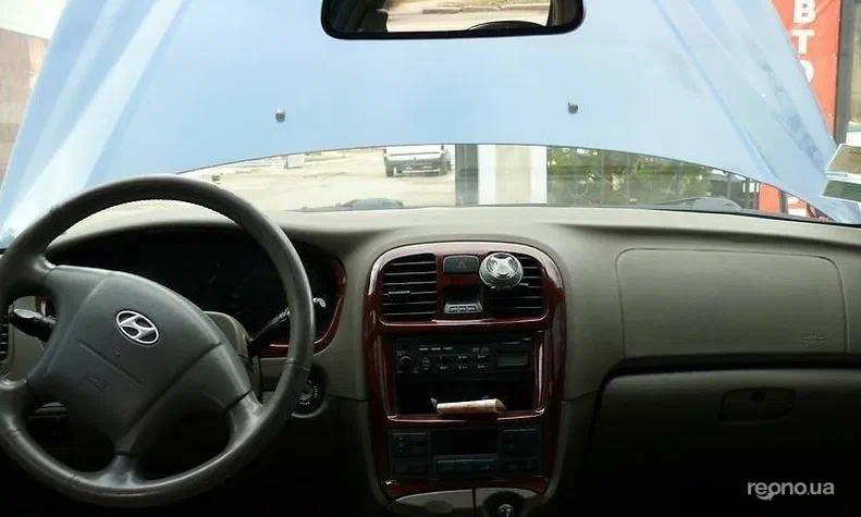 Hyundai Sonata 2004 - 2