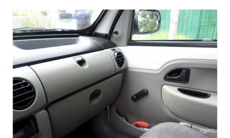 Nissan Primastar 2004 - 6