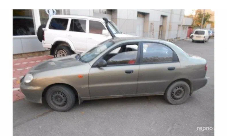 ЗАЗ Lanos 2004 - 11