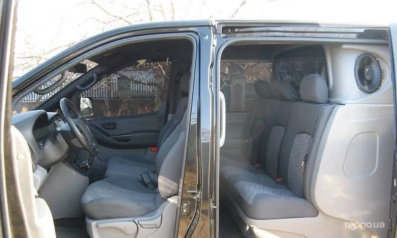 Hyundai H-1 2008 - 6