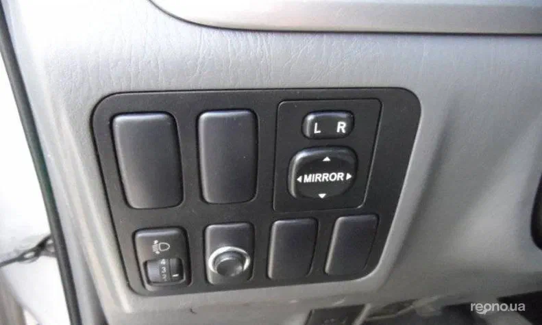 Toyota Pronard 2005 - 9