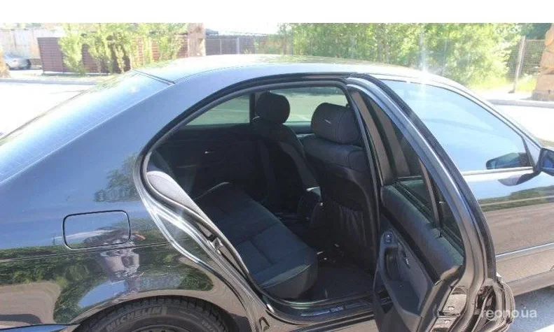 BMW 5 серія 2001 - 12