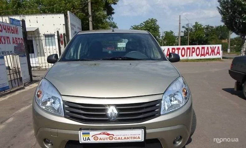 Renault Sandero 2012 - 3