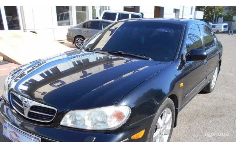 Nissan Maxima 2000 - 5