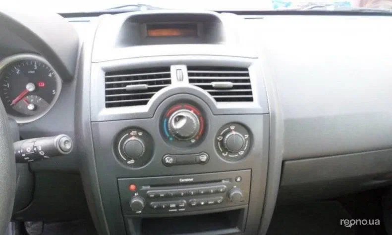 Renault Megane 2004 - 7