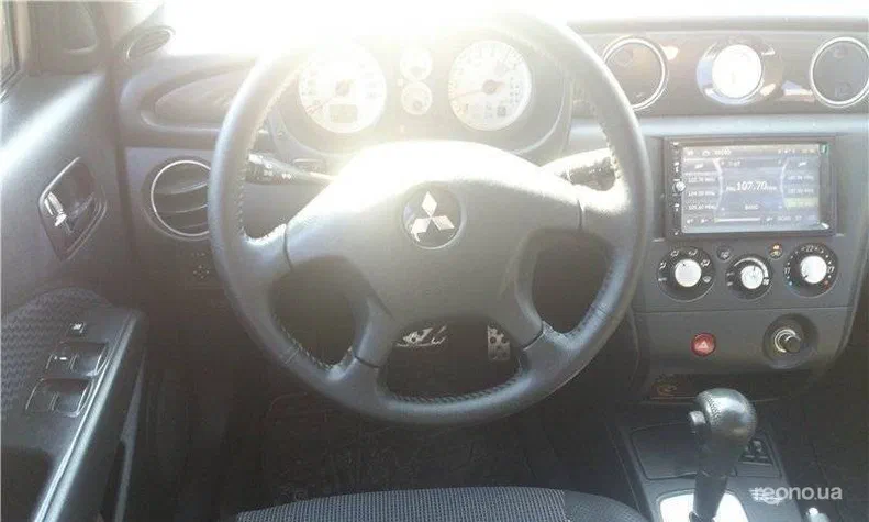 Mitsubishi Outlander 2006 - 10