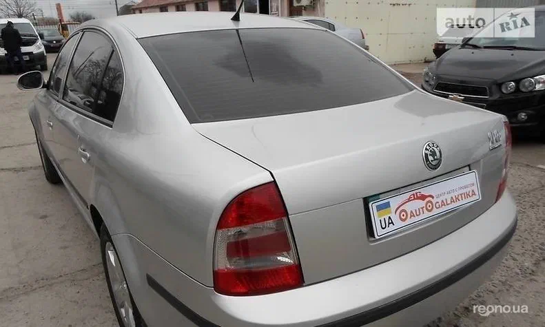 Skoda Superb 2007 - 6