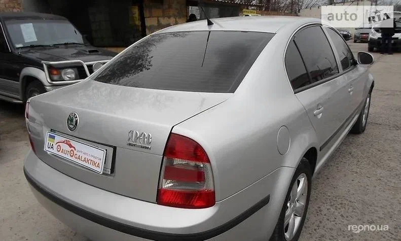 Skoda Superb 2007 - 5